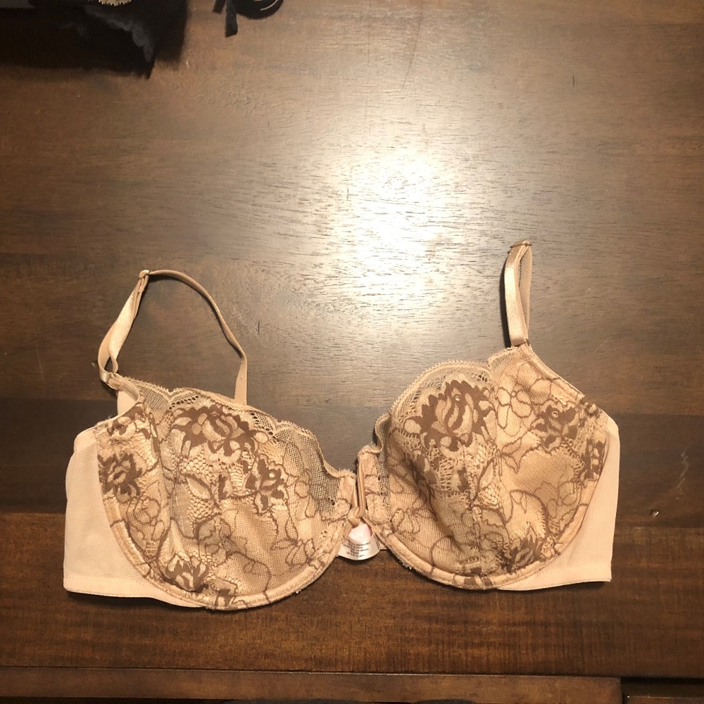 Victoria's Secret Very Sexy Push-up w/o Paddin 38D